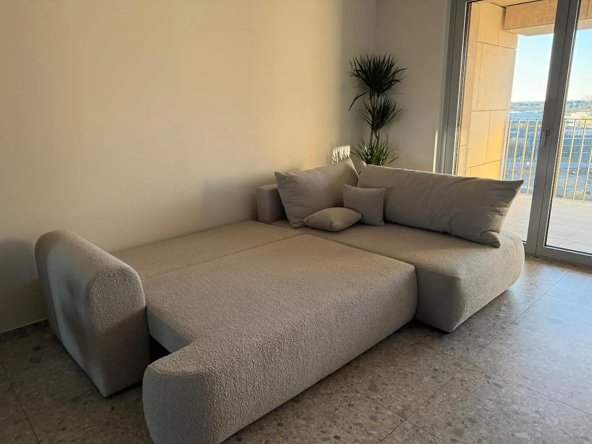 Comfort & Style At Cloche D'Or Luxembourg Apartment